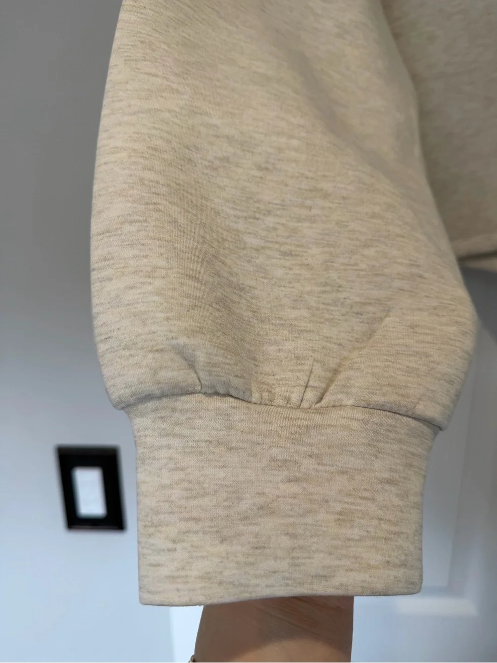 Women’s Old Navy Bounce Fleece Cropped Sweatshirt in “Oatmeal Heather” Size XL🤍🤎
